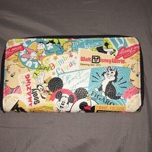 Disney wallet